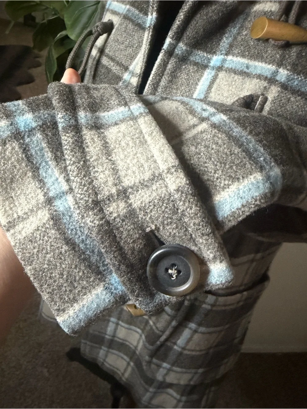 GAP Plaid Toggle Coat – Women’s XS | Cozy Wool Blend | Fall Essential 🍂